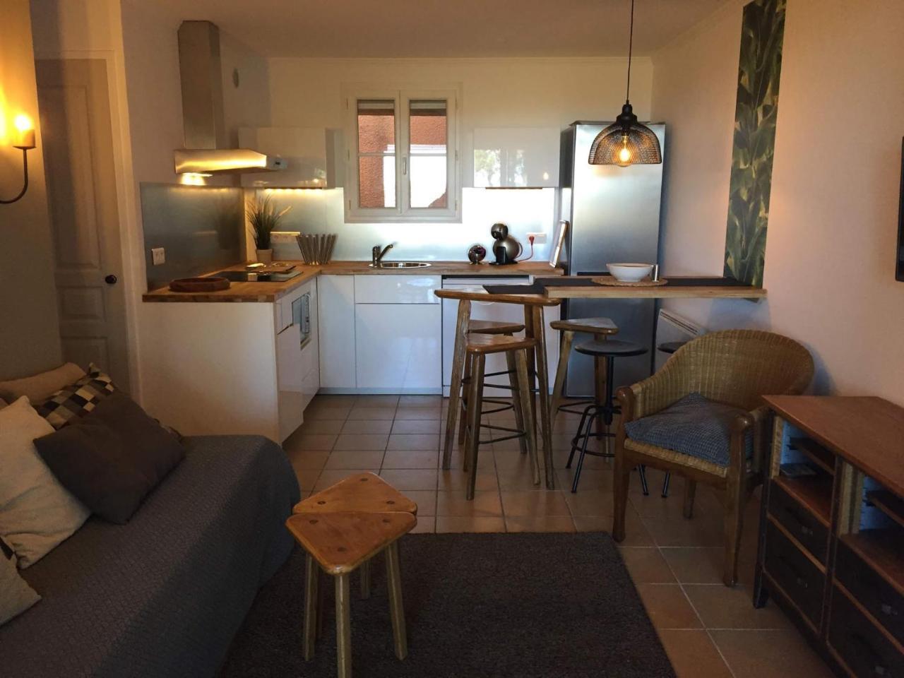 Les Restanques Apartamento Grimaud Exterior foto
